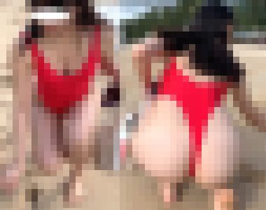 高画質 海水浴場のとんでもないハイレグ！デカ尻さん サンプル画像