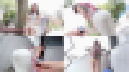 現役保育士のセフレを露出調教‼くびれとデカ尻が堪らない…‼ サンプル画像1