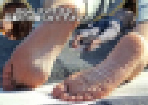 元GALママですか?足裏だけ撮らせて下さい! サンプル画像