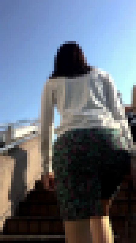 清楚美人秘書の階段尻 サンプル画像