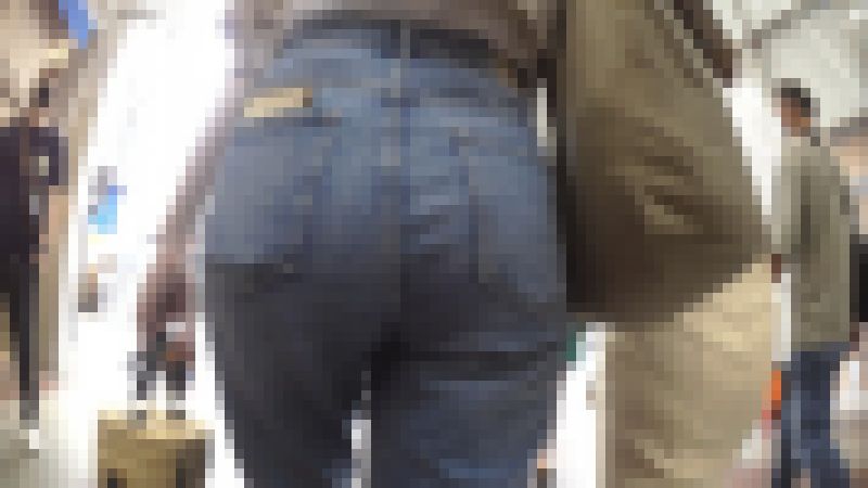 D-05 かごでにじり 小さなカゴを持ったデニム尻 サンプル画像