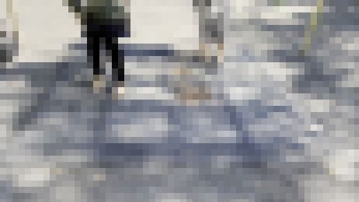 【完全裸足】第14弾！裸足で外を歩く女性2人組 part2　サンプル画像2