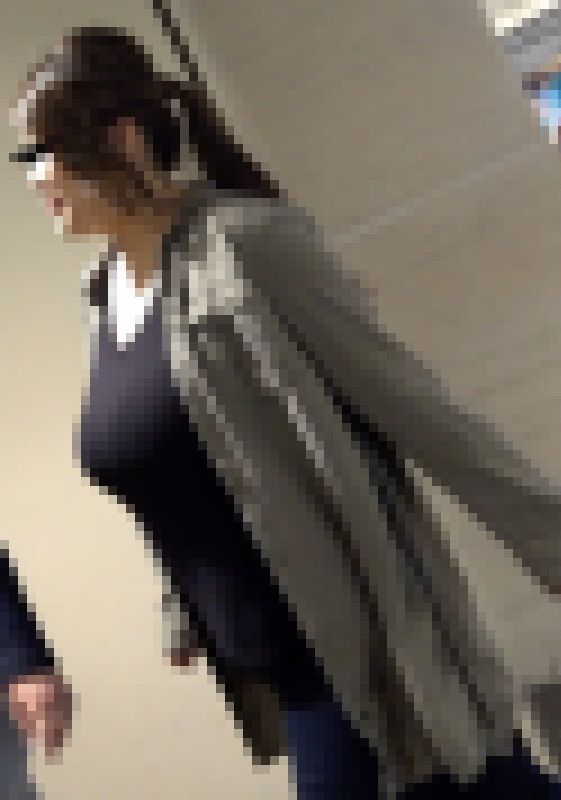 おかず536（刺激的すぎる超超爆乳Lカップお姉様！！） サンプル画像