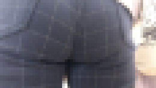 【10代の小尻】芦田愛菜ちゃん似むすめ ままと買い物　チェックパンツのプリプリ小尻 サンプル画像