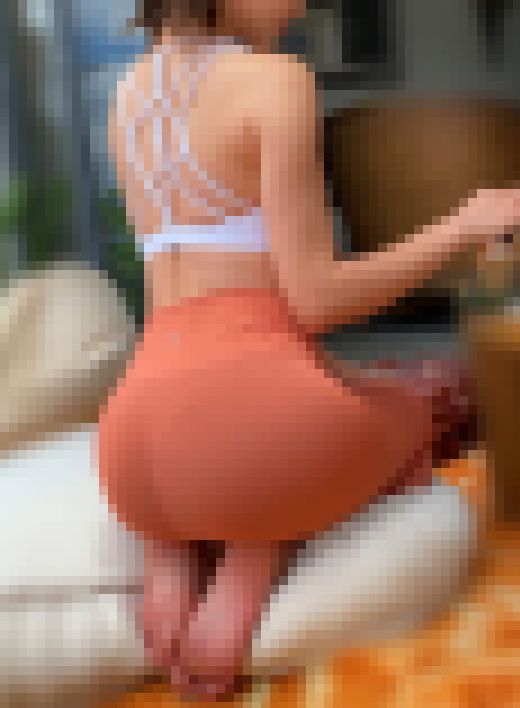 4k ピタパンレギンスでエロイ腰つき2 サンプル画像3