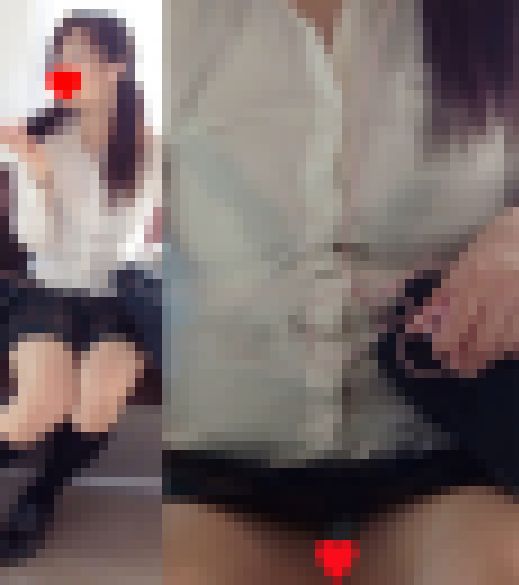 【電車内盗撮・透けブラPチラ2人分セット】美少女対面パンチラ盗撮動画　サンプル画像1