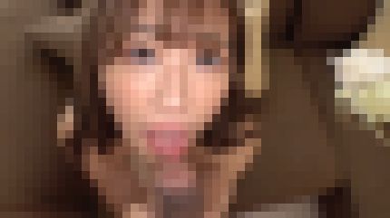 色白美乳の20歳女子大生がアソコをビショ濡れにして大量に潮吹き　サンプル画像2