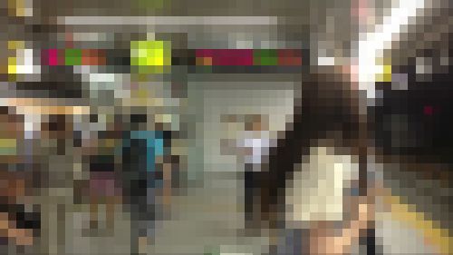 【顔出し】【超美人】パンチラ105　サンプル画像1