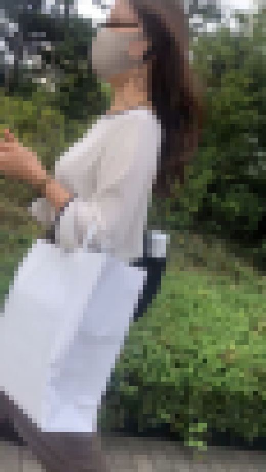 追い抜きからのすれ違いざまの眺め5　サンプル画像3