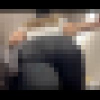 【プラチナクラス】あわや衝突！日本人離れした巨尻様に大接近と階段上り！ サンプル画像