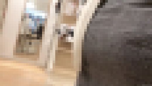 【20代の爆巨尻】20代低身長巨尻女子 ショッピングモールで120cmオーバーの尻をブリンッ!ブリンッ!と見せつけw サンプル画像