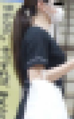 0007街撮りメチャカワちゃん4人乳追い　サンプル画像3