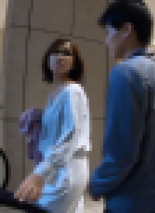 尻肉揺らしてご褒美デート　サンプル画像1