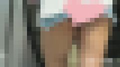 若いママがタダで食い込むパンツとお尻をお披露目してくれました 4K動画 サンプル画像