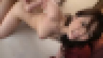 清楚で巨乳の24歳ウェディングプランナーがプライベートで味わったことのない快感に喘ぎまくる　サンプル画像3