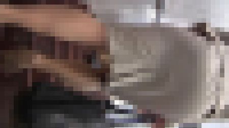 揺れるパン線尻 ムチムチパンストOL！　サンプル画像1