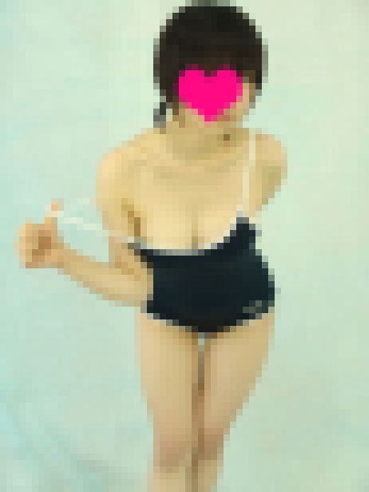 【個撮】みゆ スクール水着&体操服 サンプル画像1