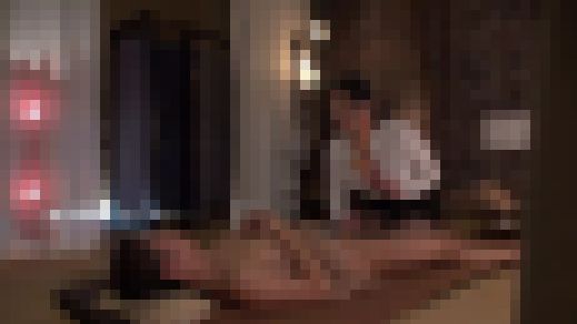 勃起チ〇ポに欲情してしまうエステ嬢!File.1 サンプル画像