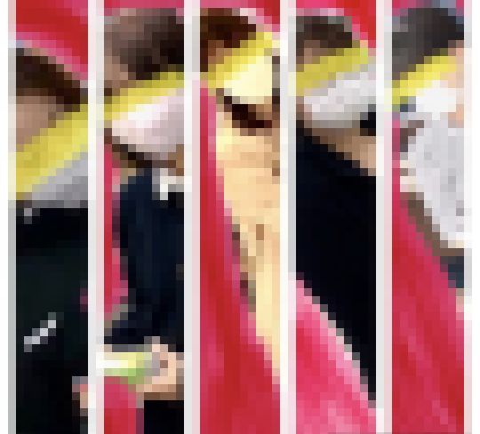 完全オリジナル素人逆さ撮り！黒ストッキングの奥様OL(美熟女)達に特攻しました！　18号機(スマホ撮り) サンプル画像