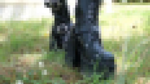 シロツメクサ等踏み荒らし ハード系厚底ブーツ　サンプル画像2