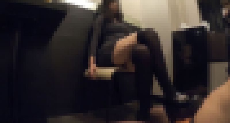 HDC Produce 小顔系スタイル抜群美女　杏里様のＭ男足コキストッキング調教② サンプル画像