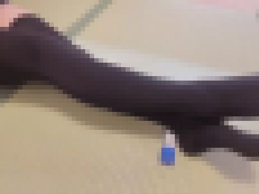 ニーハイでスティックのりをシュシュ サンプル画像3