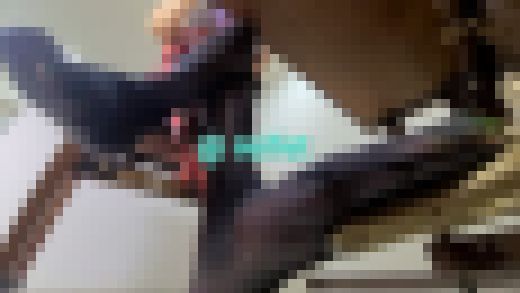 黒ストッキングでピアノペダル踏み #1　サンプル画像2