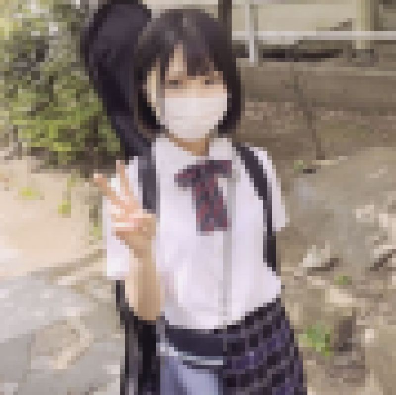 143cmの超ミニマム体型の女子校生！文化祭で大人気のギター女子が未発達な身体をオジサンに5万円で捧げてくれました。 サンプル画像