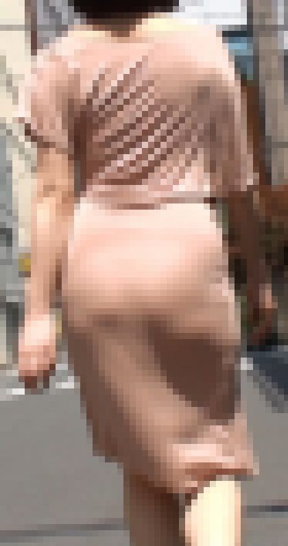 Aさんパート11　パンティーライン　透け　尻 サンプル画像