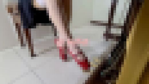 バレエヒールでピアノペダル踏み #１（パンチラあり）　サンプル画像3