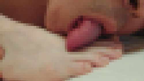 色白の足指足裏を舐め回す動画２～太ももコキ射精動画付 サンプル画像