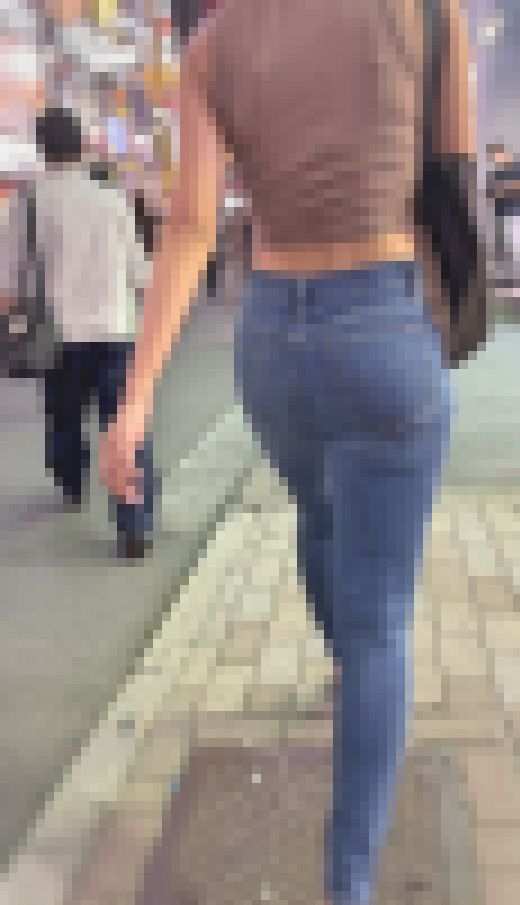 超Sクラスのスーパーボディと美巨尻で男をノックアウト！ 下品なガチセレブ編＋おまけ付き　サンプル画像3