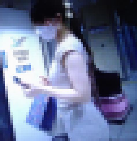 エッチな体のラインをした清楚系美女が歩いてるよ　サンプル画像2