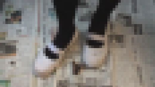 天国へ旅立ってからまだ間もないしっとりしたセミ君を３年間洗ってない酸っぱ臭いウワバキで愛をこめてミキサーするまをたぬｗｗｗ　サンプル画像3