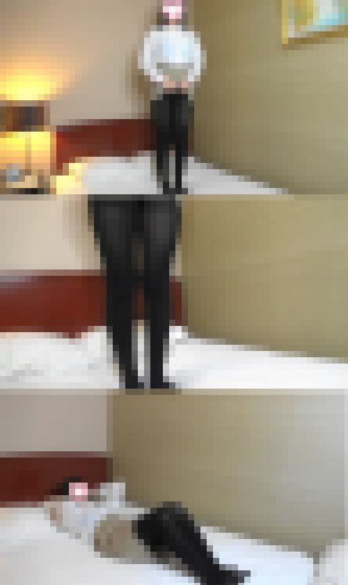 （動画）遠方から来てスケベオヤジの餌食になった少女①（黒タイツ）　サンプル画像3