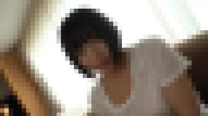 押しに弱い20歳女子大生がスレンダー美乳の敏感な体を激しく突かれ数え切れないほど絶頂 サンプル画像