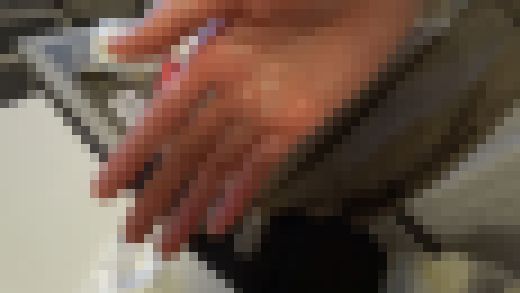 満喫暮らし20歳女性の手コキ×ふかきょん似の清楚美女専門学生の手コキで発射　サンプル画像3