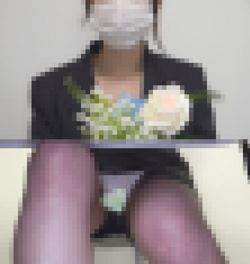 [4K]乳輪チラホラ…からの乳首見えで！迫力あるGカップの全貌丸見え　サンプル画像1