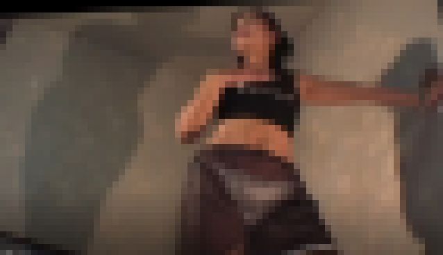 タイのGOGOバーガールによる、着エロセクシーダンス③ サンプル画像