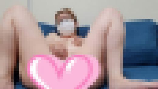 ❤愛華の自撮りオナニー❤パンツの上からオマ〇コいじってシミができるほど感じる人妻のオナニー サンプル画像1