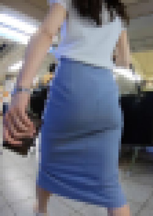 出社のモチベーションになる、美女OL サンプル画像2
