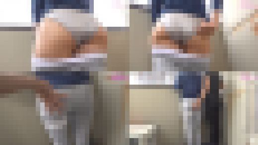 デカ尻レギンス女子の尻弄り（1） 巨尻パン線盗撮、野外パンティー露出、尻お触り編　サンプル画像2