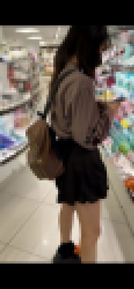 vol.4 激ミニ美人JD 逆さ撮り　サンプル画像1