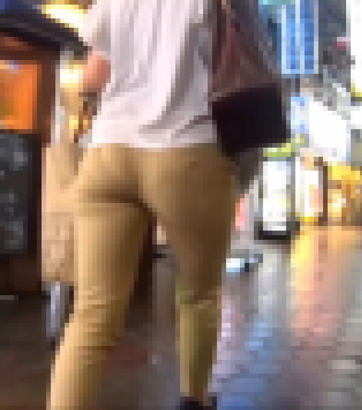 見せつけパンティラインOL サンプル画像