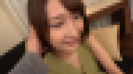 スレンダー美巨乳の22歳モデルが巨根で気持ち良い所を突かれて快感に喘ぐ サンプル画像