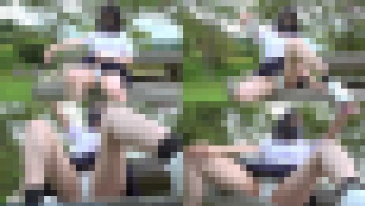 ミニスカ制服J.Kちゃんにエッチなお仕置きしちゃいました(1) パンチラ盗撮、野外でお触りイタズラ編 サンプル画像2