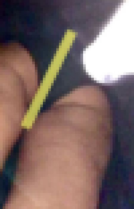 完全オリジナル素人逆さ撮り！ストッキング履かない生パンティーの人妻 (熟女)さん達に特攻しました！42号機(スマホ撮り)　サンプル画像2