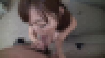 色白スレンダーの23歳美人OLが膣奥を激しく突かれアソコをビショ濡れにして喘ぎまくる　サンプル画像2
