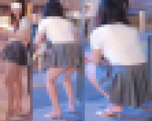 高画質 可愛いミニスカさんのしゃがみ、下尻パンチラ　サンプル画像1