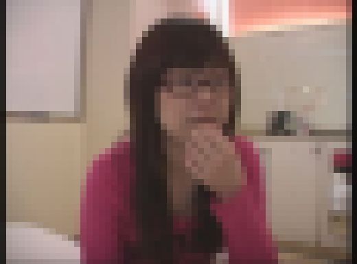 ド素人お姉さんにお願いして【尻コキ】そのままオナニーでパン染みcheckで顔真っ赤　01　サンプル画像1